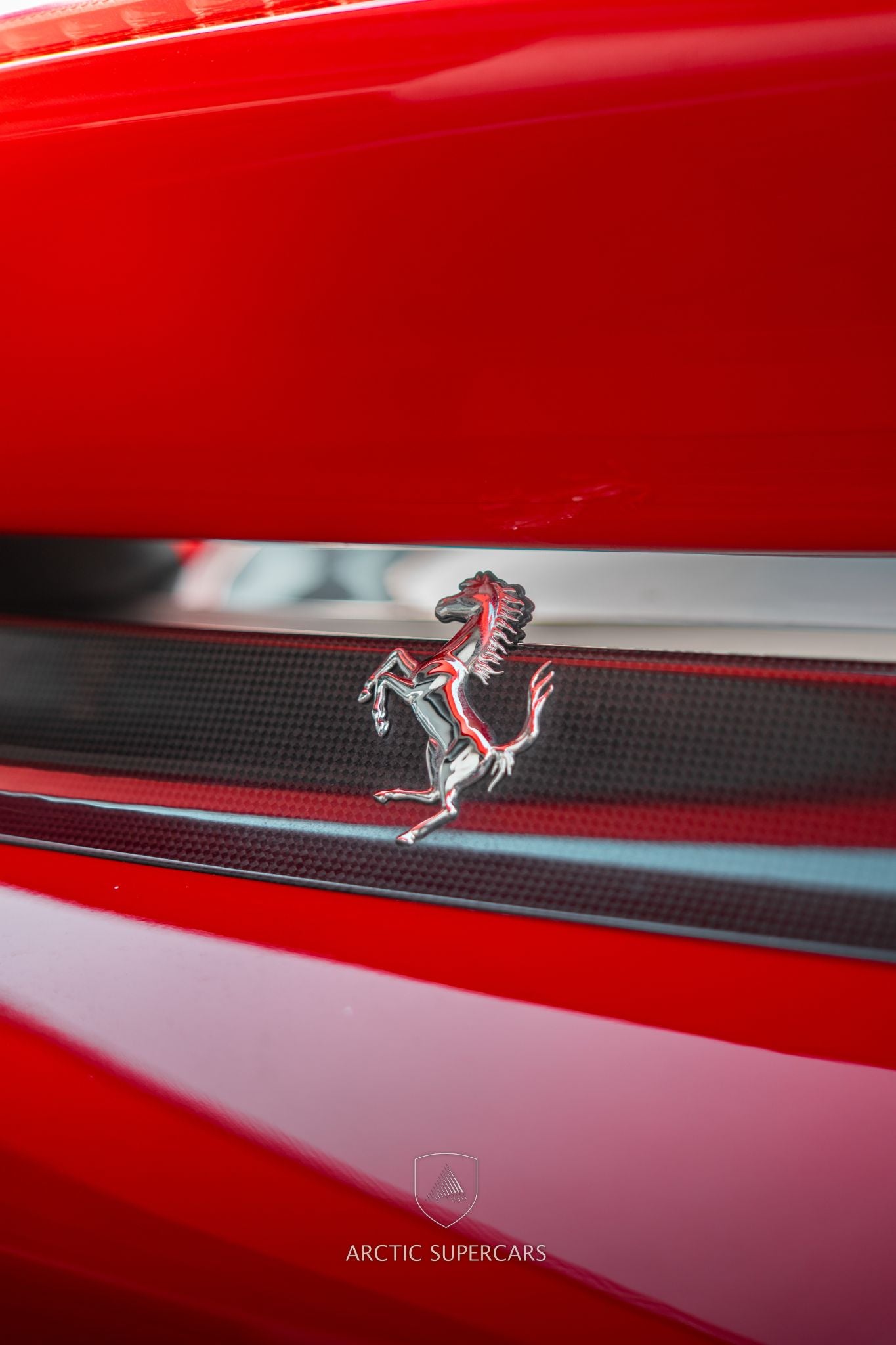Ferrari vs. Porsche på Rudskogen