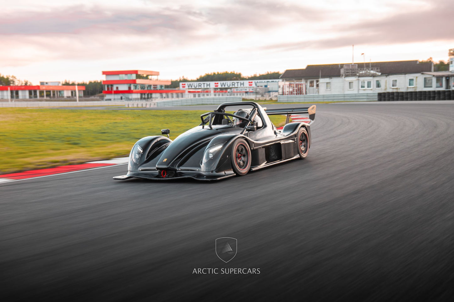 Den ultimate racerbane opplevelsen på Grenland motorsportssenter